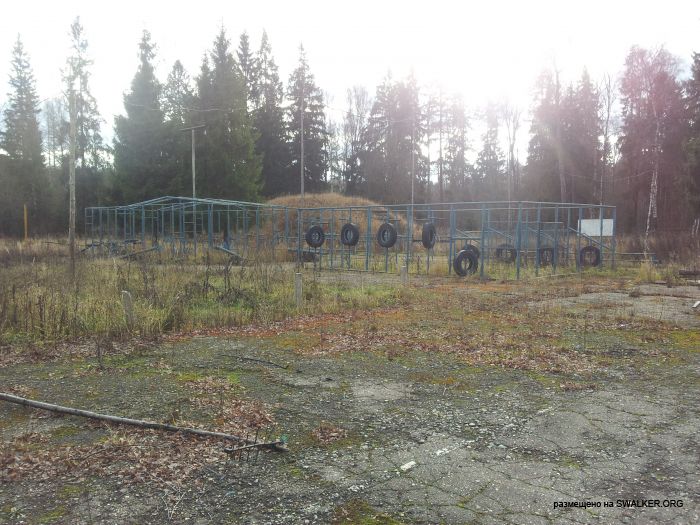 Брошенная военная позиция С-25