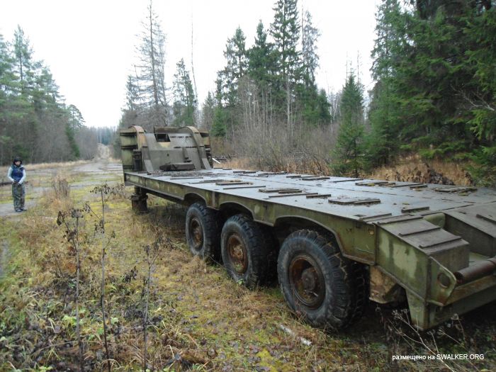 Брошенная военная позиция С-25