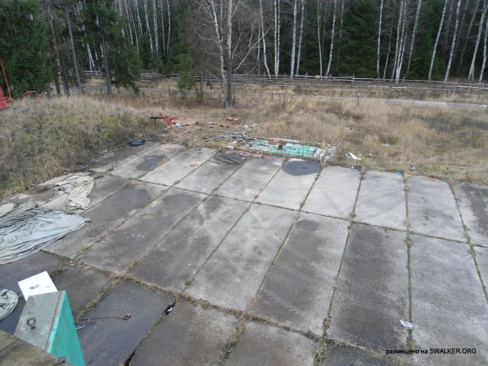 Брошенная военная позиция С-25