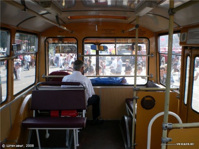 ЛиАЗ-677 - автобус нашего детства