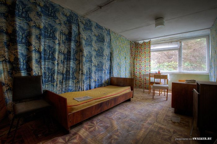 Заброшенный пионерлагерь РОМАШКА