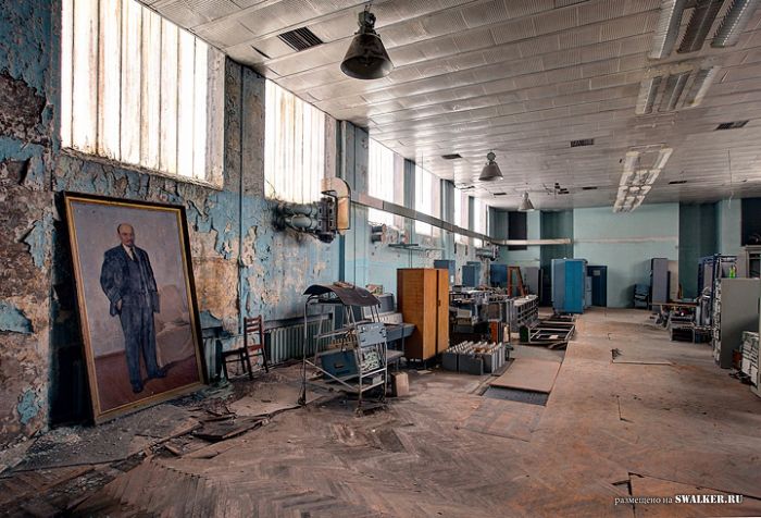 Заброшенный Радио Центр