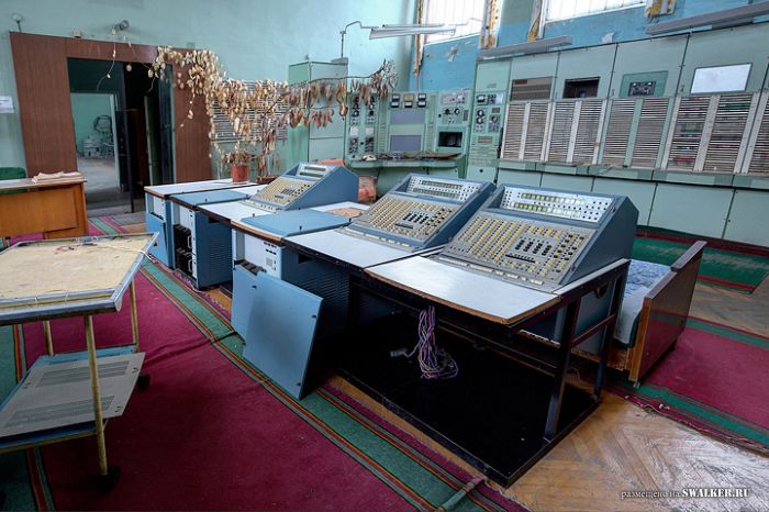 Заброшенный Радио Центр