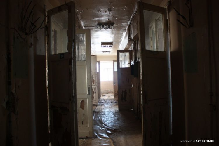 Заброшенный биологический НИИ