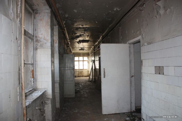 Заброшенный биологический НИИ