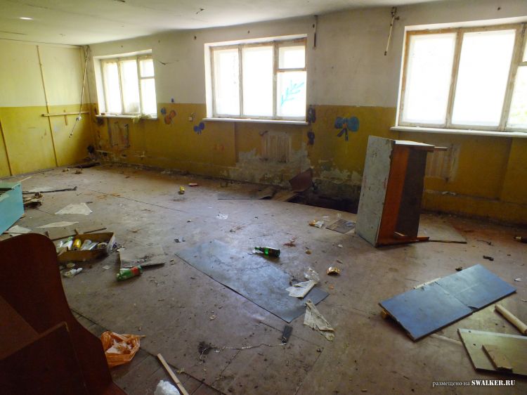 Заброшенное общежитие и столовая, Воронежская область