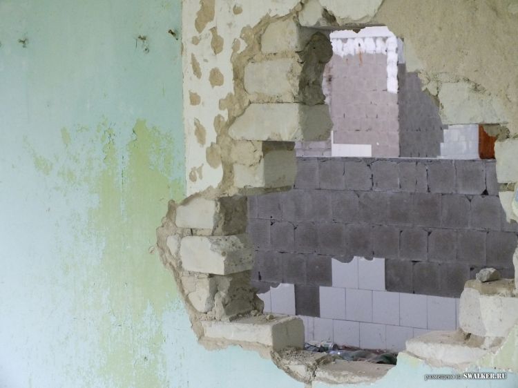 Заброшенное общежитие и столовая, Воронежская область