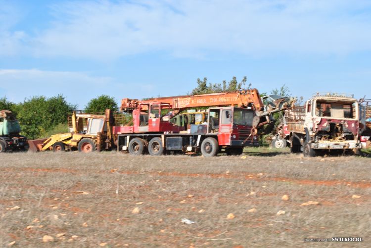 Брошенная техника на Кипре