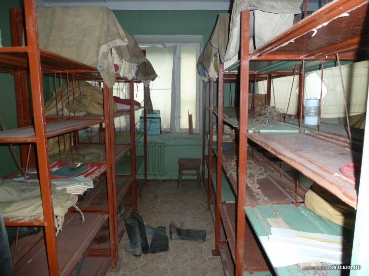 Заброшенный  НИИ геодезии