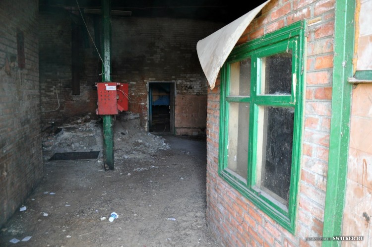 К ним заросла народная тропа