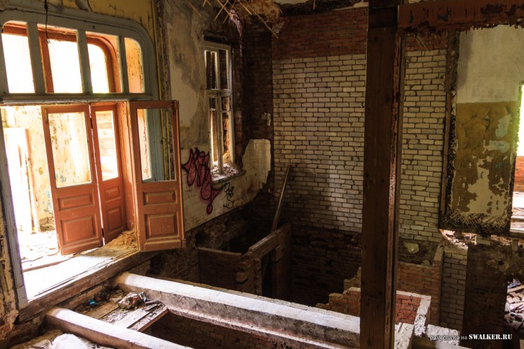 Усадьба Сназина (Пансионат ГОЛУБЫЕ ОЗЕРА)