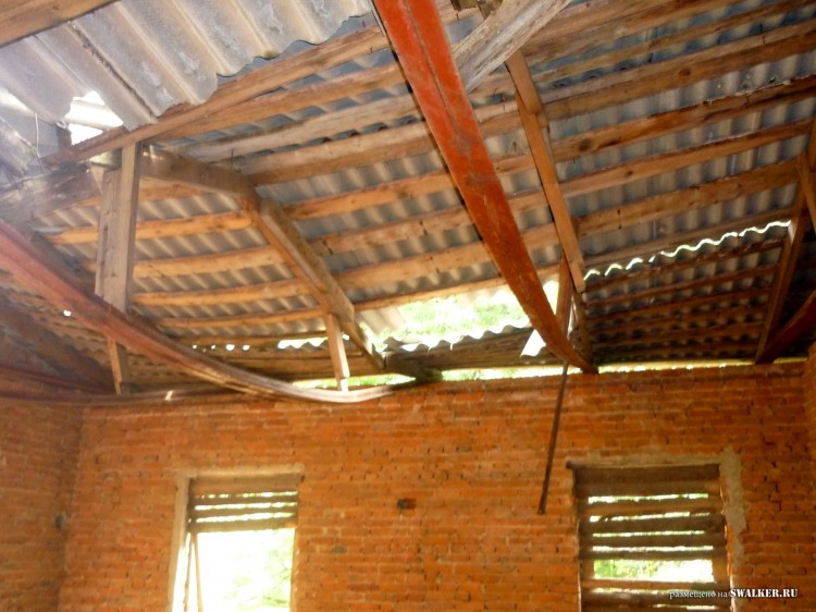 Заброшенное здание промышленного назначения дер. Жучки, Московская область