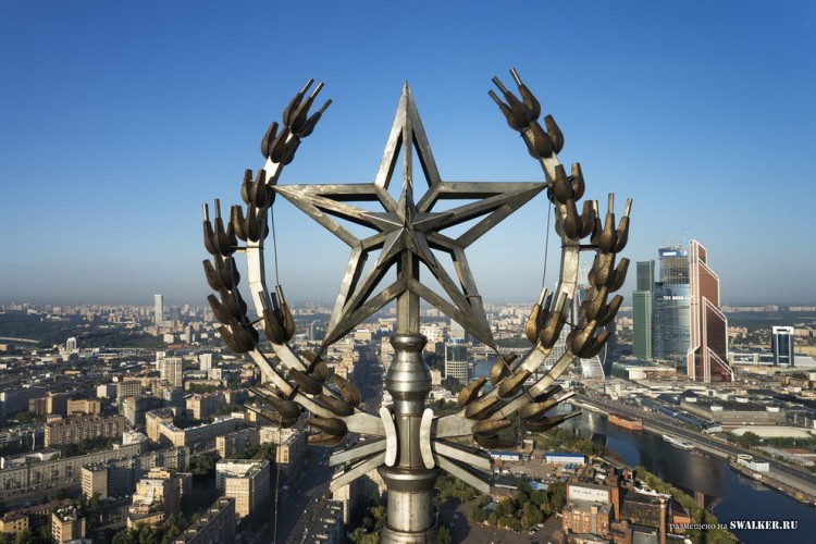 Звезды сталинских высоток, Москва