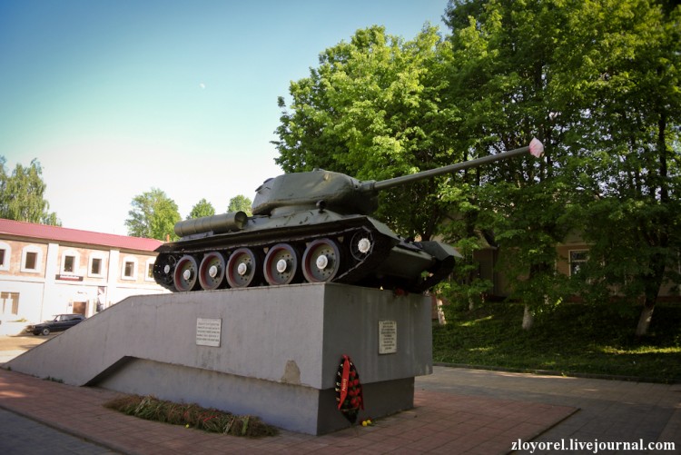 Танки-памятники, Смоленская область