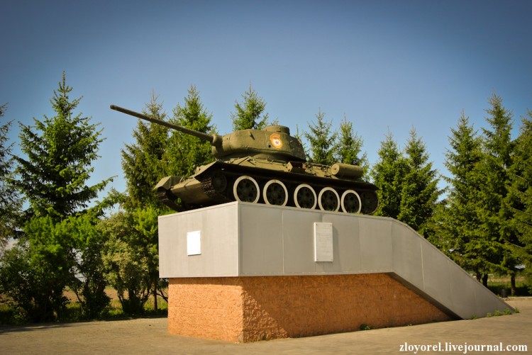 Танки-памятники, Смоленская область