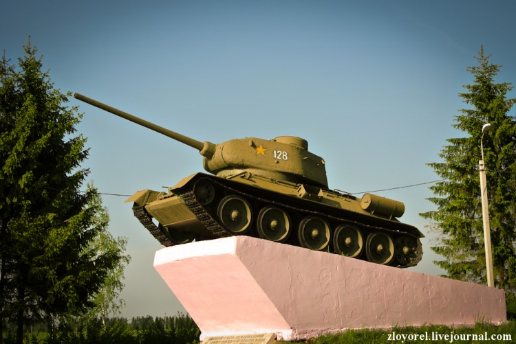 Танки-памятники, Смоленская область