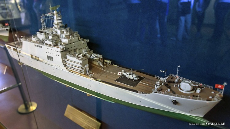 Крейсер Аврора, Санкт-Петербург