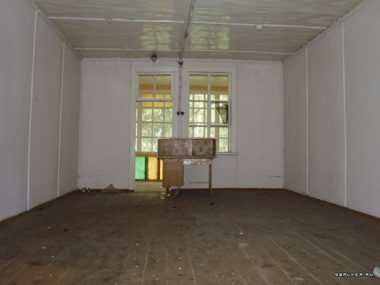 Заброшенный пионерлагерь Буревестник