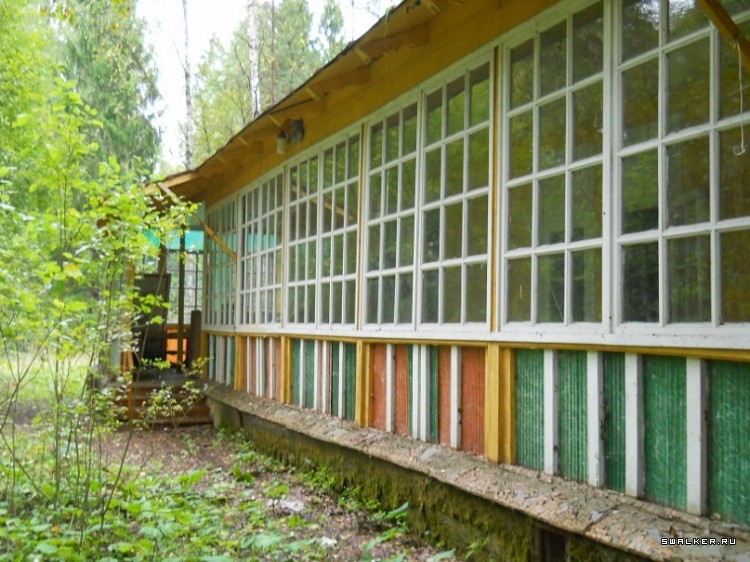 Заброшенный пионерлагерь Буревестник