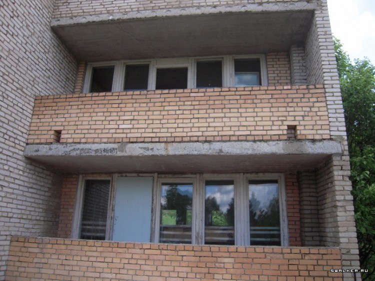 Маштабный заброшенный пионерлагерь