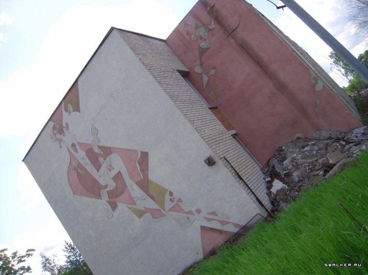 Маштабный заброшенный пионерлагерь