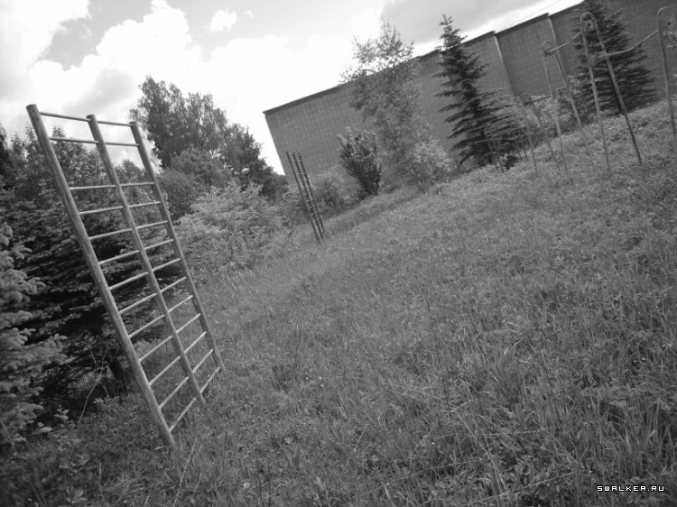 Маштабный заброшенный пионерлагерь