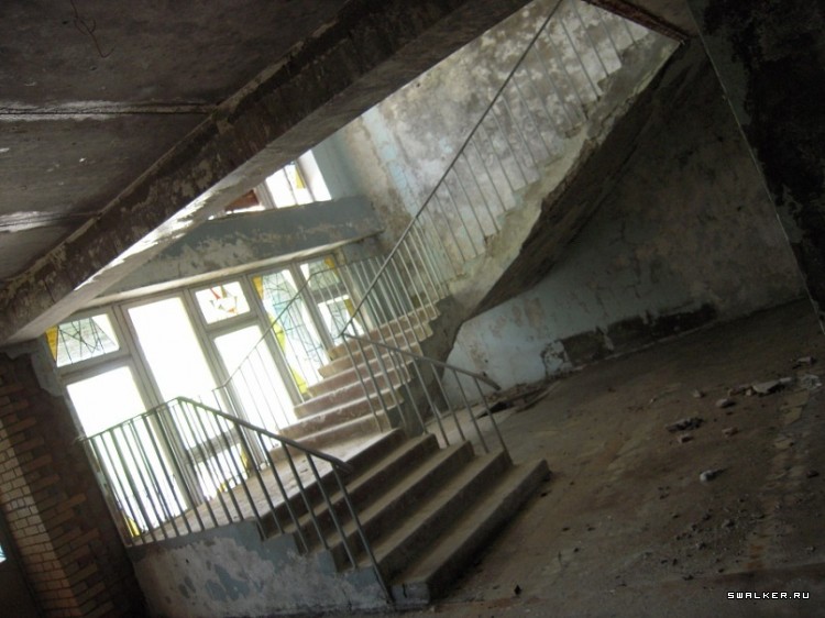 Маштабный заброшенный пионерлагерь