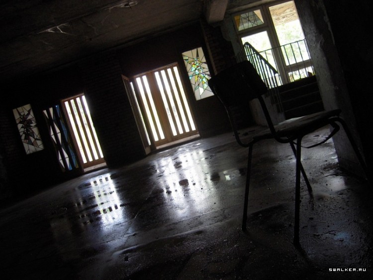 Маштабный заброшенный пионерлагерь