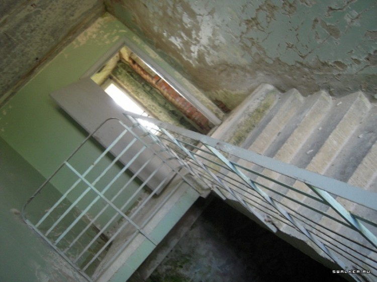 Маштабный заброшенный пионерлагерь