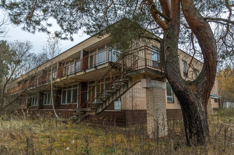 Заброшенный пионерлагерь Юность, Московская область Заброшенный пионерлагерь Юность, Московская область