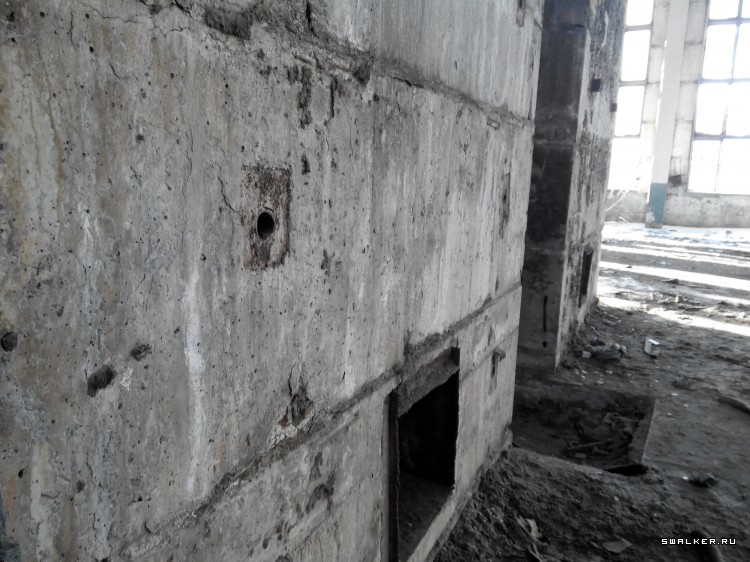 ЖБИ-1, Курган