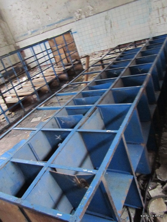 Почти брошенное железнодорожное депо, Московская область