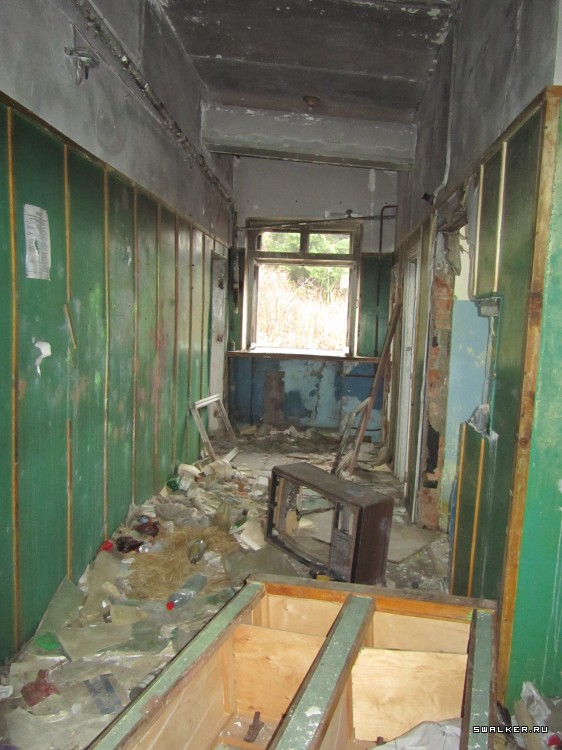 Почти брошенное железнодорожное депо, Московская область