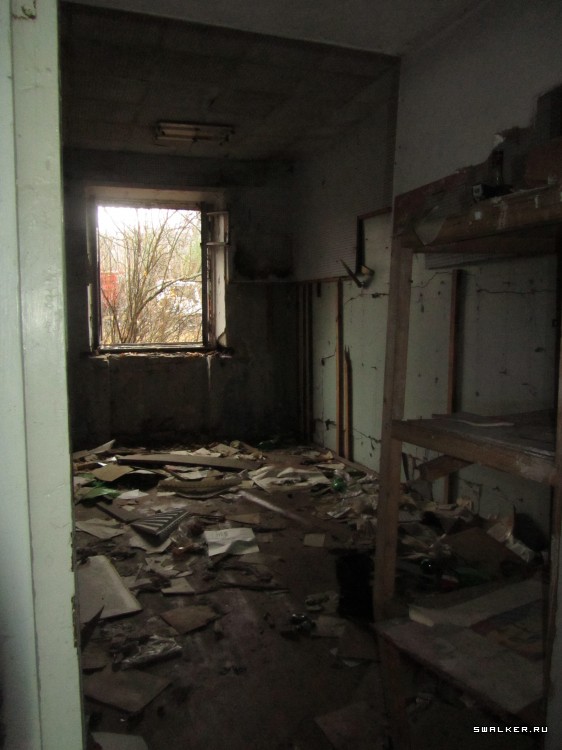 Почти брошенное железнодорожное депо, Московская область