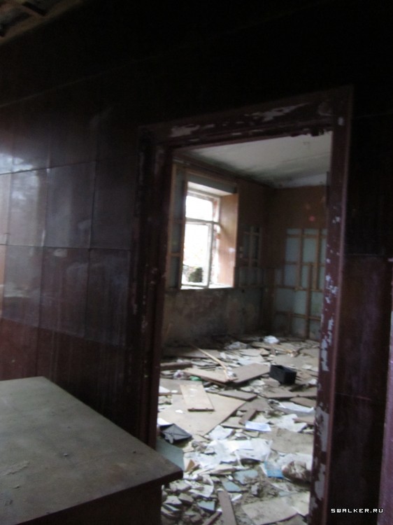 Почти брошенное железнодорожное депо, Московская область