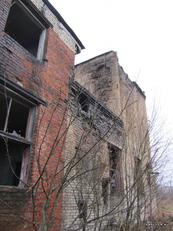 Почти брошенное железнодорожное депо, Московская область