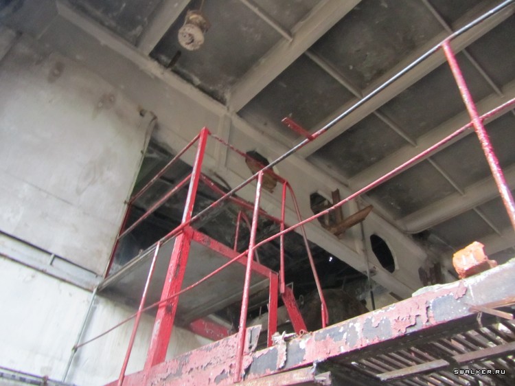 Почти брошенное железнодорожное депо, Московская область