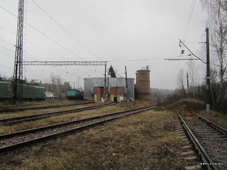 Почти брошенное железнодорожное депо, Московская область