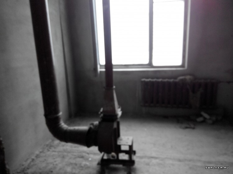 Загадочный недострой, Курган