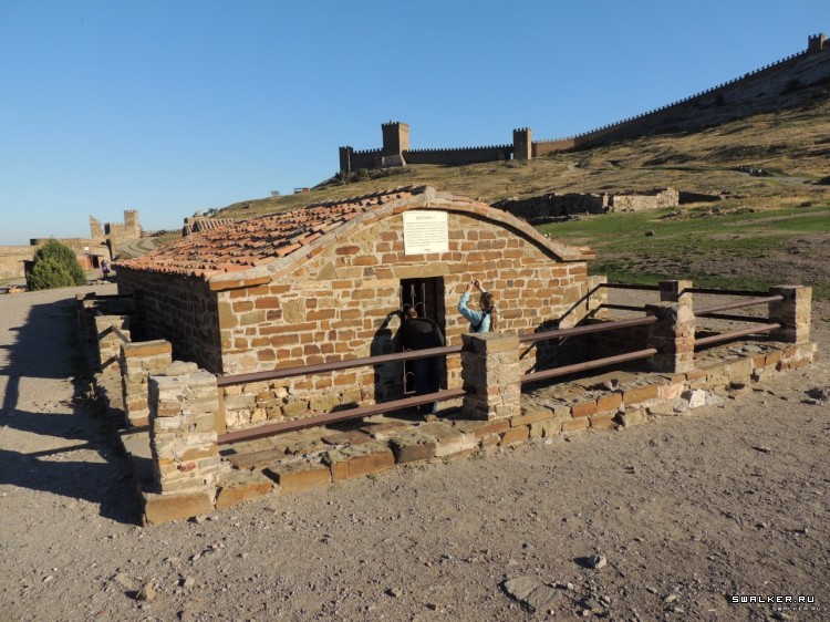 Крым, Россия (Октябрь 2014)