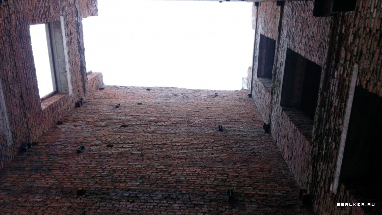 Брошенное недостроенное здание, Московская область