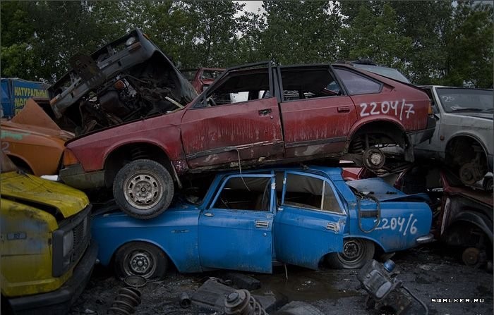 Кладбище Автомобилей, Москва