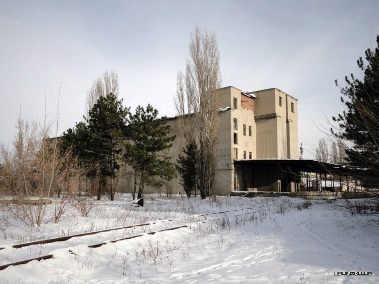 Азовский рыбзавод, Часть 1