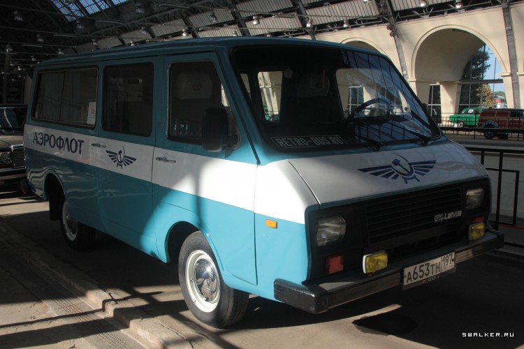 ВДНХ осень 2014 г. Выставка "Автомобилестроение СССР"