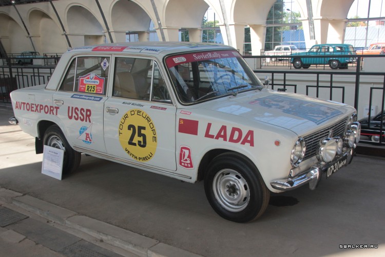 ВДНХ осень 2014 г. Выставка "Автомобилестроение СССР"