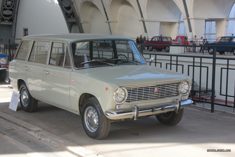 ВДНХ осень 2014 г. Выставка "Автомобилестроение СССР"