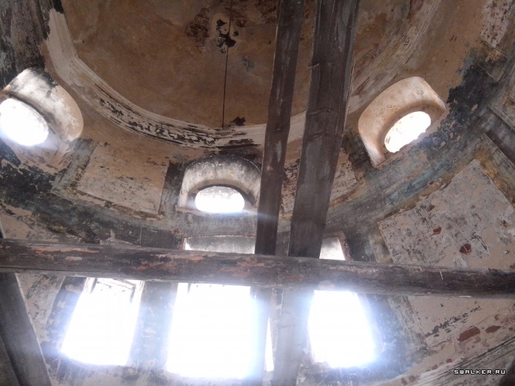 Заброшенная церковь с.Лужок Заброшенная церковь с.Лужок