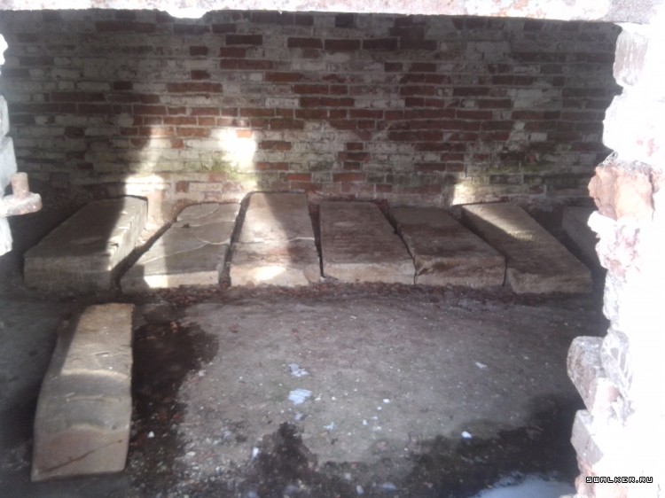 Разрушенная церковь с.Ликурга