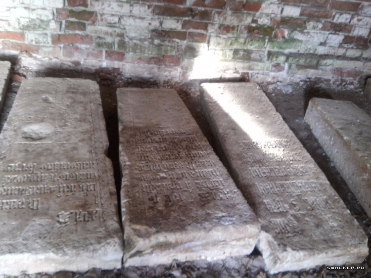 Разрушенная церковь с.Ликурга