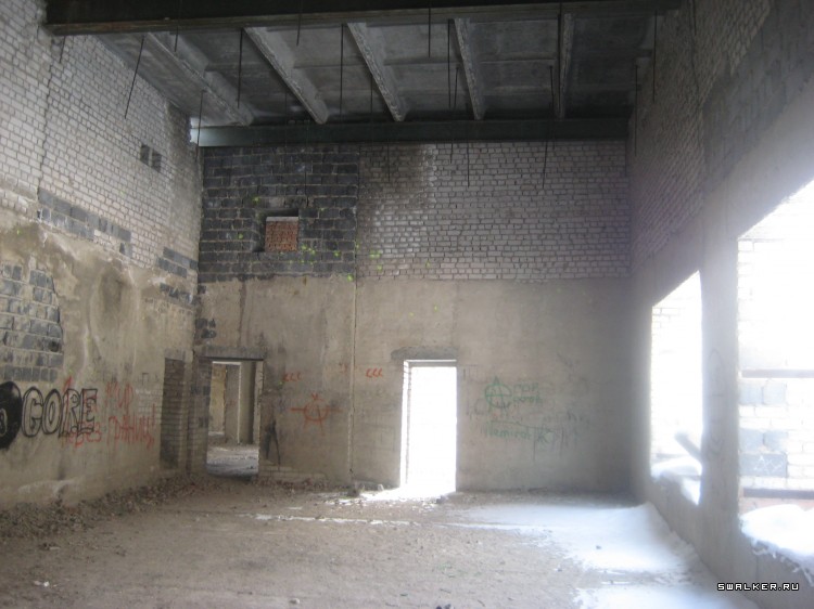 Недостроенный профилакторий, Свердловская область Недостроенный профилакторий, Свердловская область